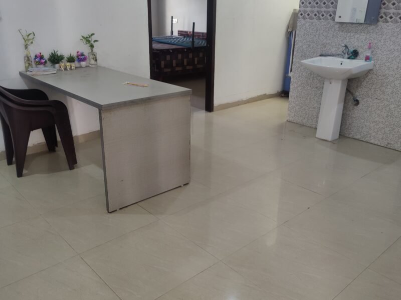 3BHK AVAILABLE FOR RENT