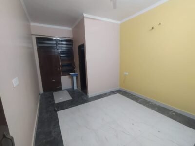 2BHK (SEMI FURNISHED)