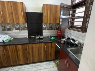 3BHK SEMI FURNISHED