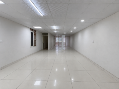First Floor Showroom Available for Rent – Mullanpur Garibdass