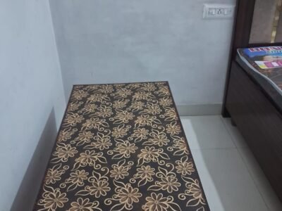 AVAILABLE FOR RENT 100 GAJ PROPERTY